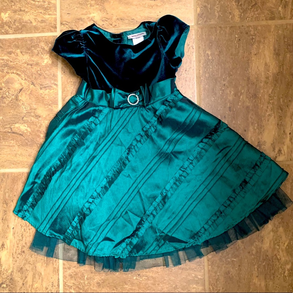 3T Holiday Dress